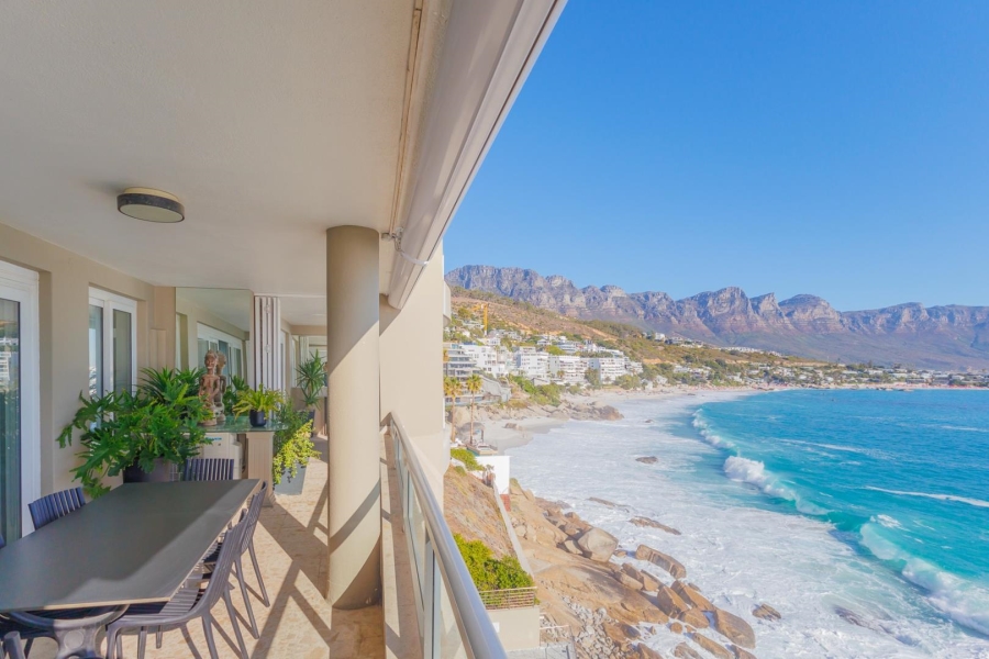 To Let 2 Bedroom Property for Rent in Clifton Western Cape
